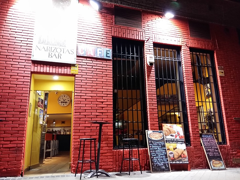 Hamburguesas, bocadillos, tortillas, ensaladas a domicilio