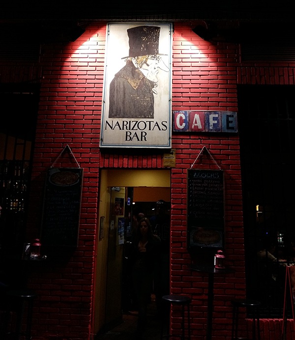 Hamburguesas, bocadillos, tortillas, ensaladas a domicilio