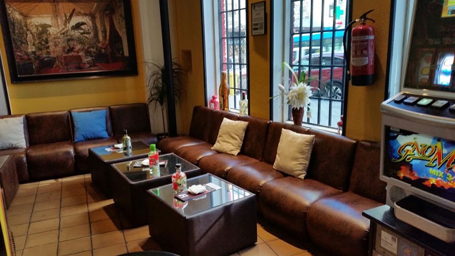 Hamburguesas, bocadillos, tortillas, ensaladas a domicilio cerca de mi