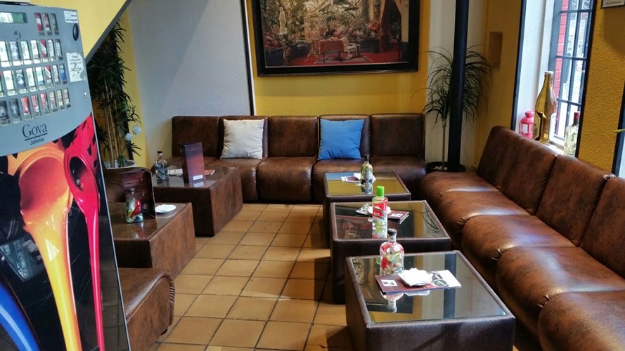 Hamburguesas, bocadillos, tortillas, ensaladas a domicilio cerca de mi