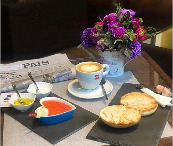 Hamburguesas, bocadillos, tortillas, ensaladas a domicilio cerca de mi