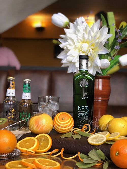 Hamburguesas, bocadillos, tortillas, ensaladas a domicilio cerca de mi