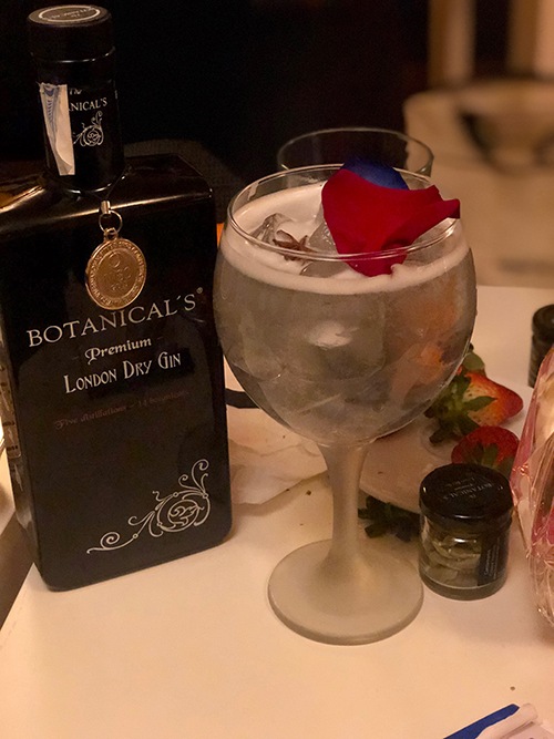 Hamburguesas, bocadillos, tortillas, ensaladas y a domicilio