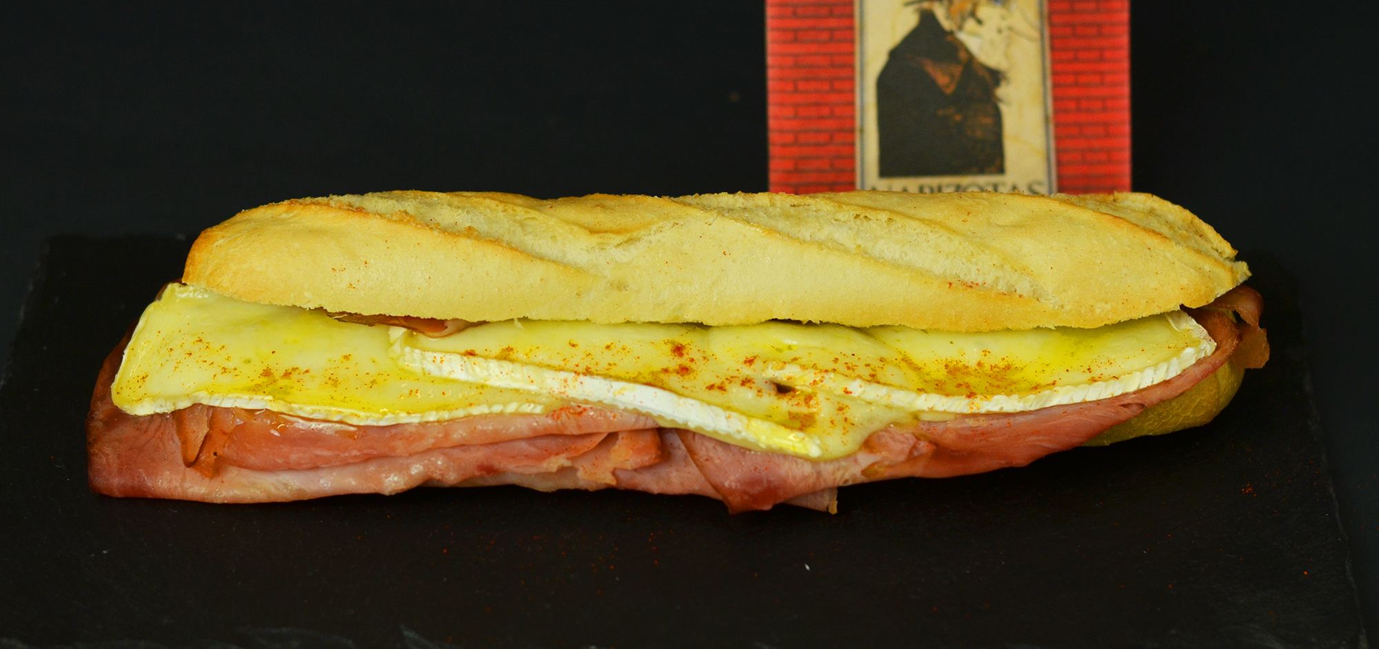 Bocadillo Lacon Queso Brie